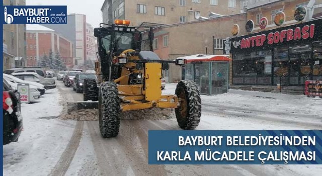 Bayburt’ta Karla Mücadele Çalışmaları Tüm Hızıyla Sürüyor