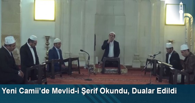 Berat Kandili’nde Korona Salgını İçin Dualar Edildi
