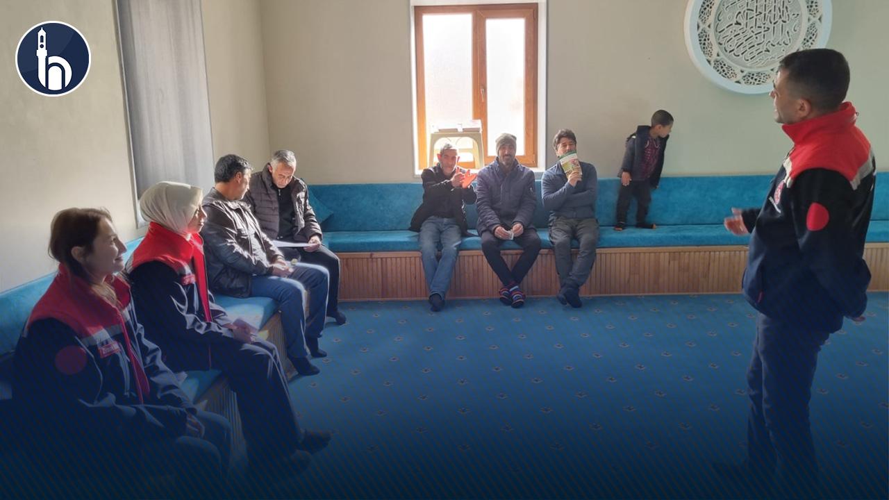 Bayburt’ta Köy Köy Tarım Buluşmalarıyla Üreticiye Destek