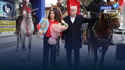 Dünya Şampiyonu Elif Nur Turhan Bayburt’ta Coşkuyla Karşılandı