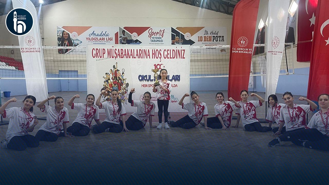 Arpalı Şehit Fatih Kostik Ortaokulu Bölge Şampiyonu Oldu