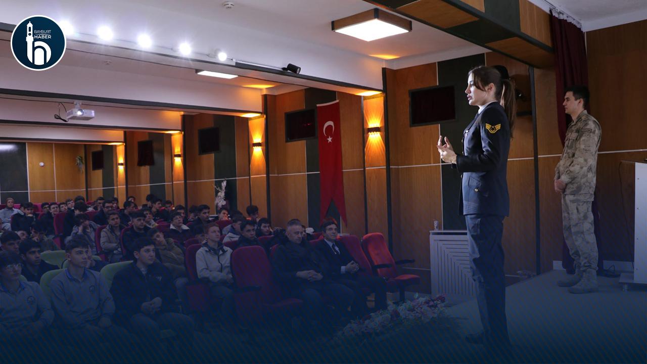 Bayburt İl Jandarmadan Liselere JSGA Kariyer Tanıtımı