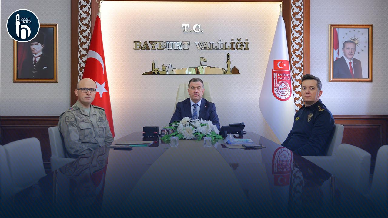 Bayburt Valisi Eldivan, İçişleri Bakanlığı VKS Toplantısına Katıldı