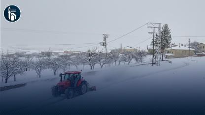 Bayburt’ta Çiğdemlik Köyü’nde Karla Mücadelede İmece Usulü