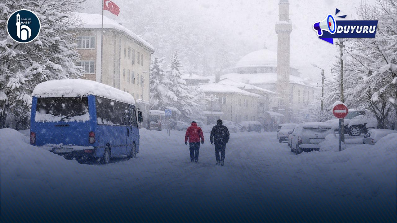 Demirözü’nde Yoğun Kar Nedeniyle Eğitime 1 Gün Ara