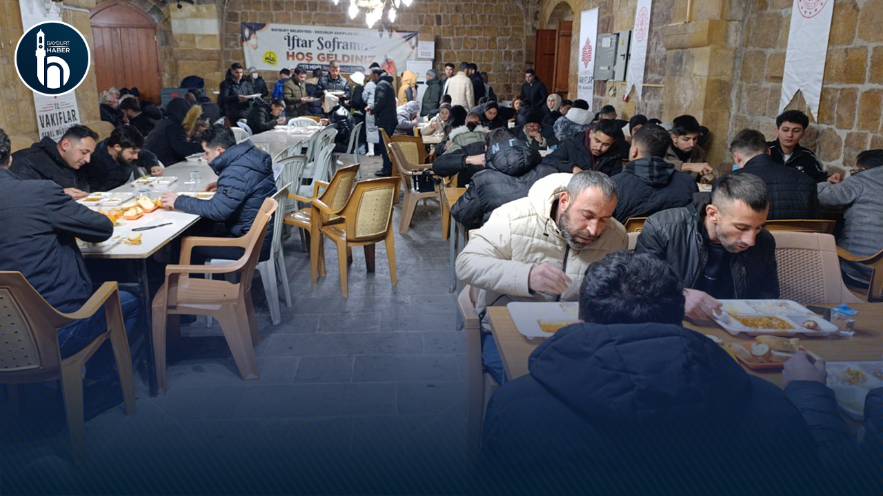 Bayburt’ta Dede Korkut Sofrası’nda Soğuk Tepkisi
