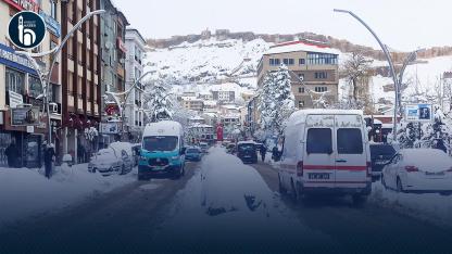 Bayburt’ta Gece Başlayan Kar Yağışı Kenti Beyaza Bürüdü