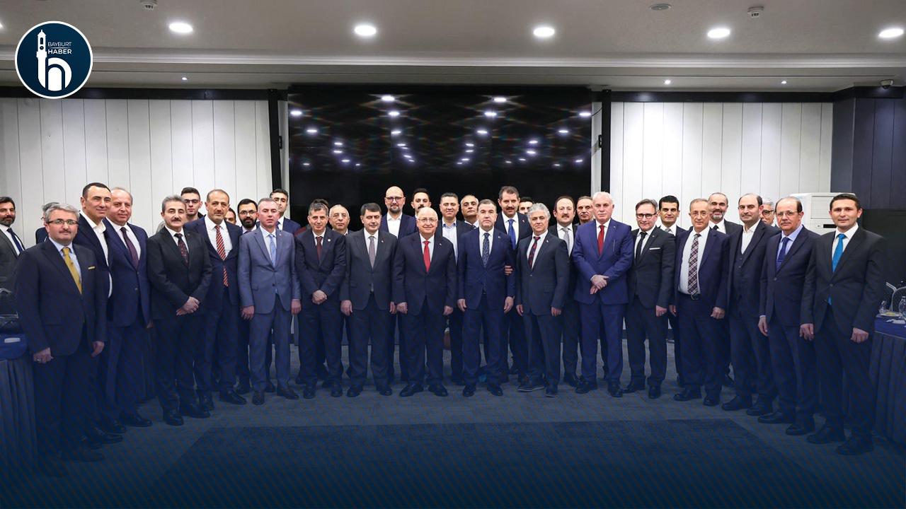 Yaşar Güler, Bayburt Üniversitesi Vakfı'nın İftarına Katıldı
