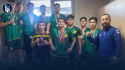 Bayburt Anadolu İHL Futsal Takımı Erzurum’da Bölge Şampiyonu