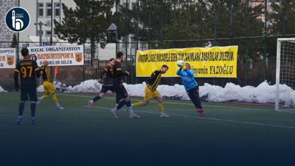 Bayburt'ta Puanlar Paylaşıldı: Bayburtspor-Bayburt AİHL 1-1