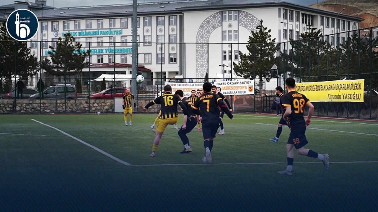 Bayburtspor–AİHL Maçı 6. Dakikada Tatil Oldu