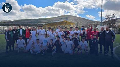 Bayburt’ta Erzurumspor Trabzonspor’u Eleyip Son 8'e Kaldı