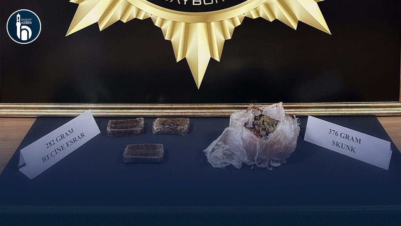 Bayburt’ta Uyuşturucu Operasyonu: 2 Şüpheli Yakalandı