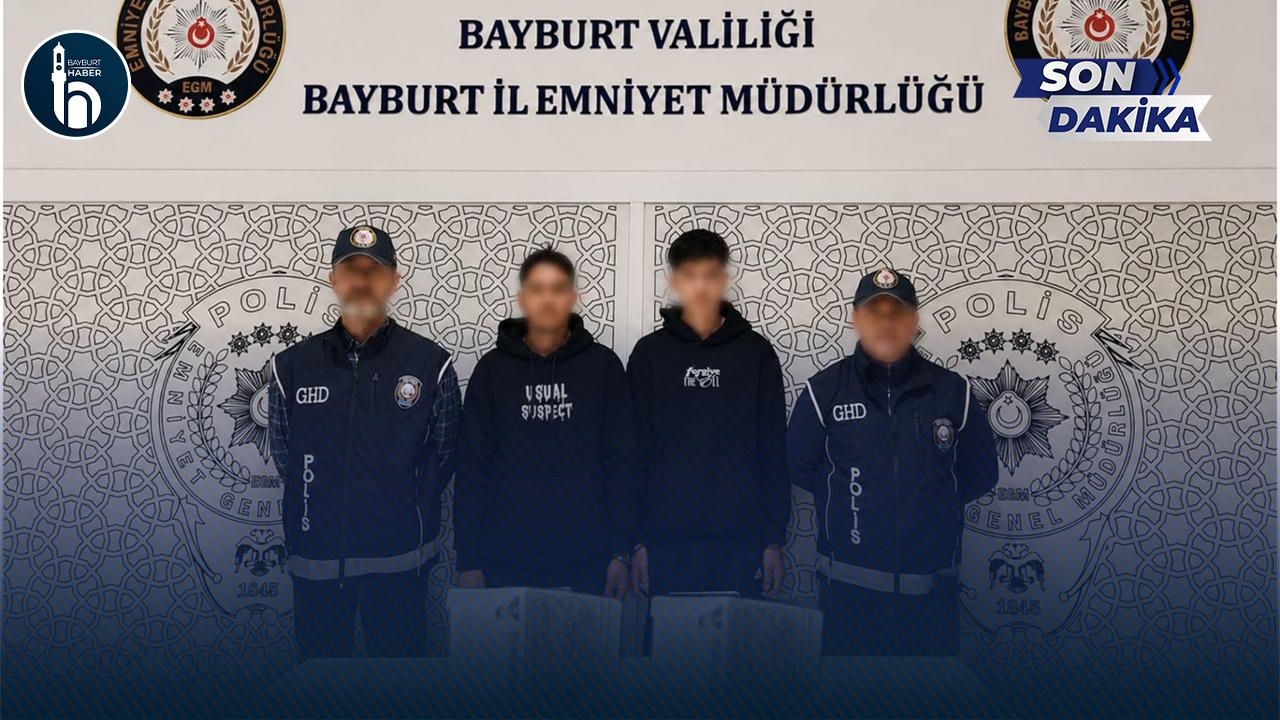 Bayburt'ta Sahte Pasaportlu 5 Düzensiz Göçmen Yakalandı