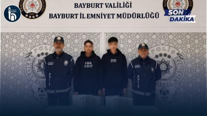 Bayburt'ta Sahte Pasaportlu 5 Düzensiz Göçmen Yakalandı