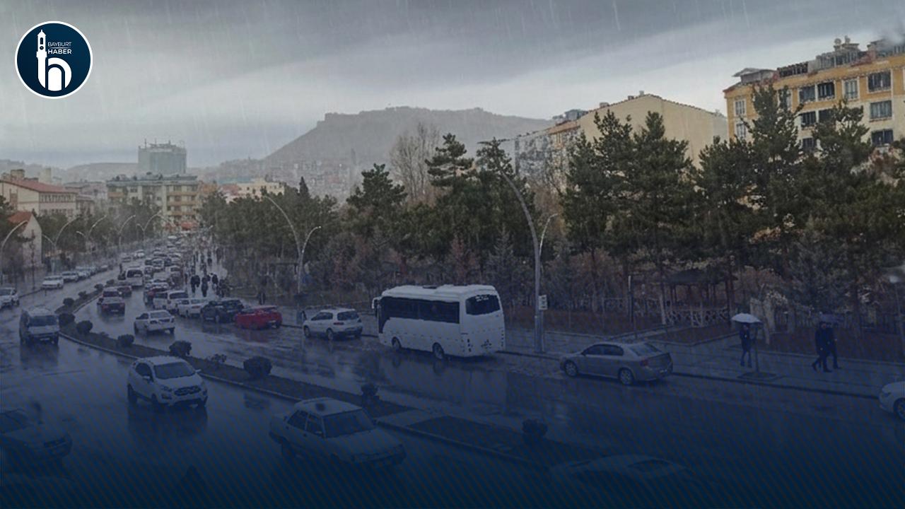 Bayburt'ta Hafta Boyunca Sağanak Yağış Bekleniyor
