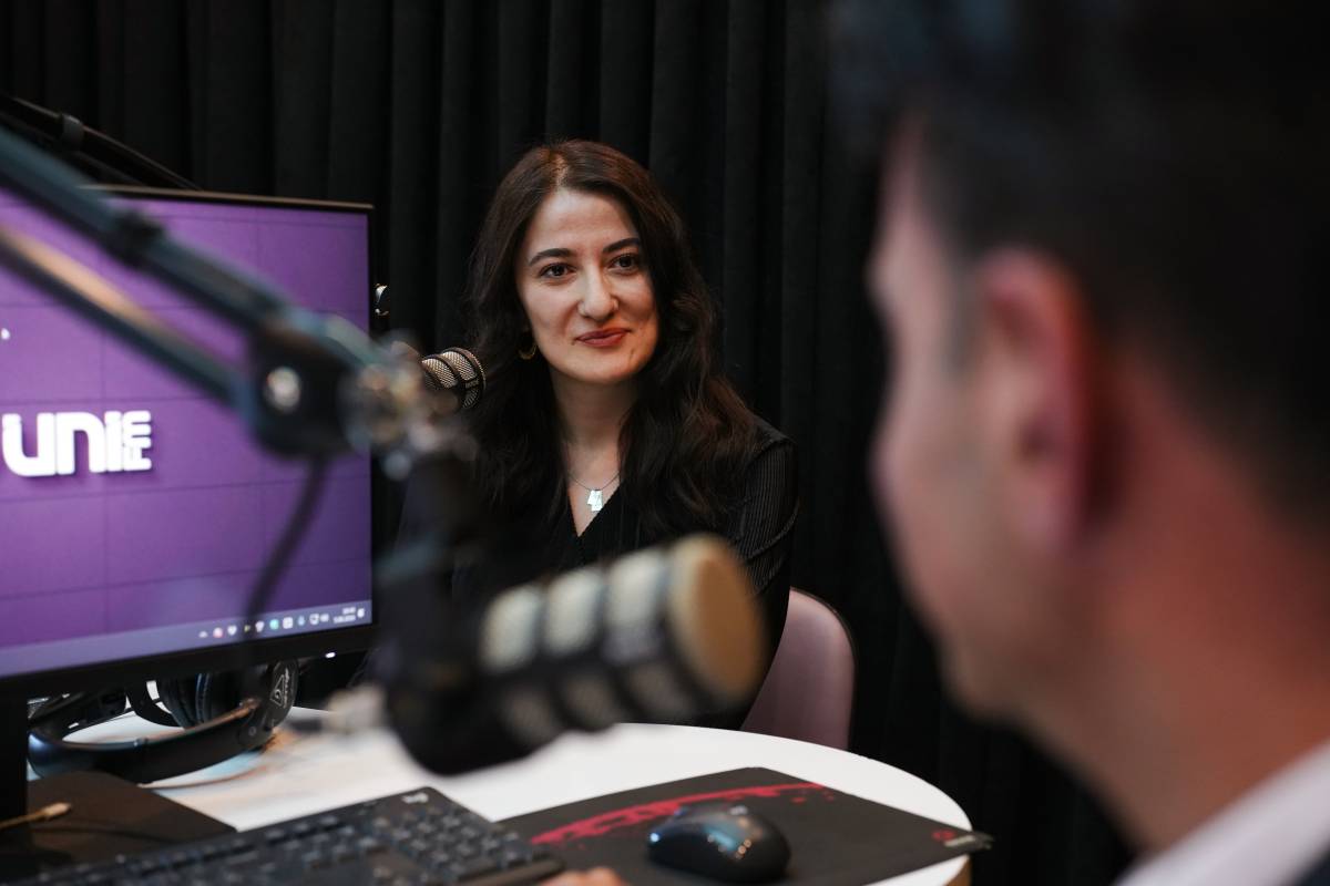 Üni FM’de Tütünle Mücadele ve Elektronik Sigaranın Tehlikesi Konuşuldu