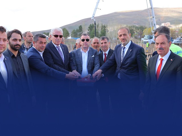 Bayburt’ta 38 Milyonluk Cirit Sahası İçin İlk Kazma Vuruldu